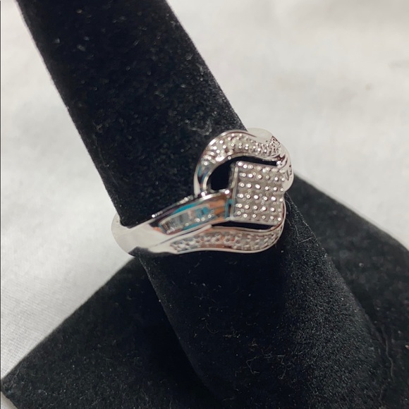 0.15ctw Round White Diamond Ring - Picture 14 of 15